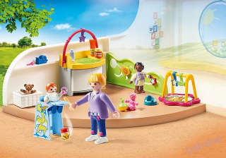 PLAYMOBIL 70282 - Izba pre batoľatá